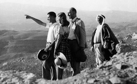 Paul, Ruth and Ralph Freed on Mt Nebo in 1935.